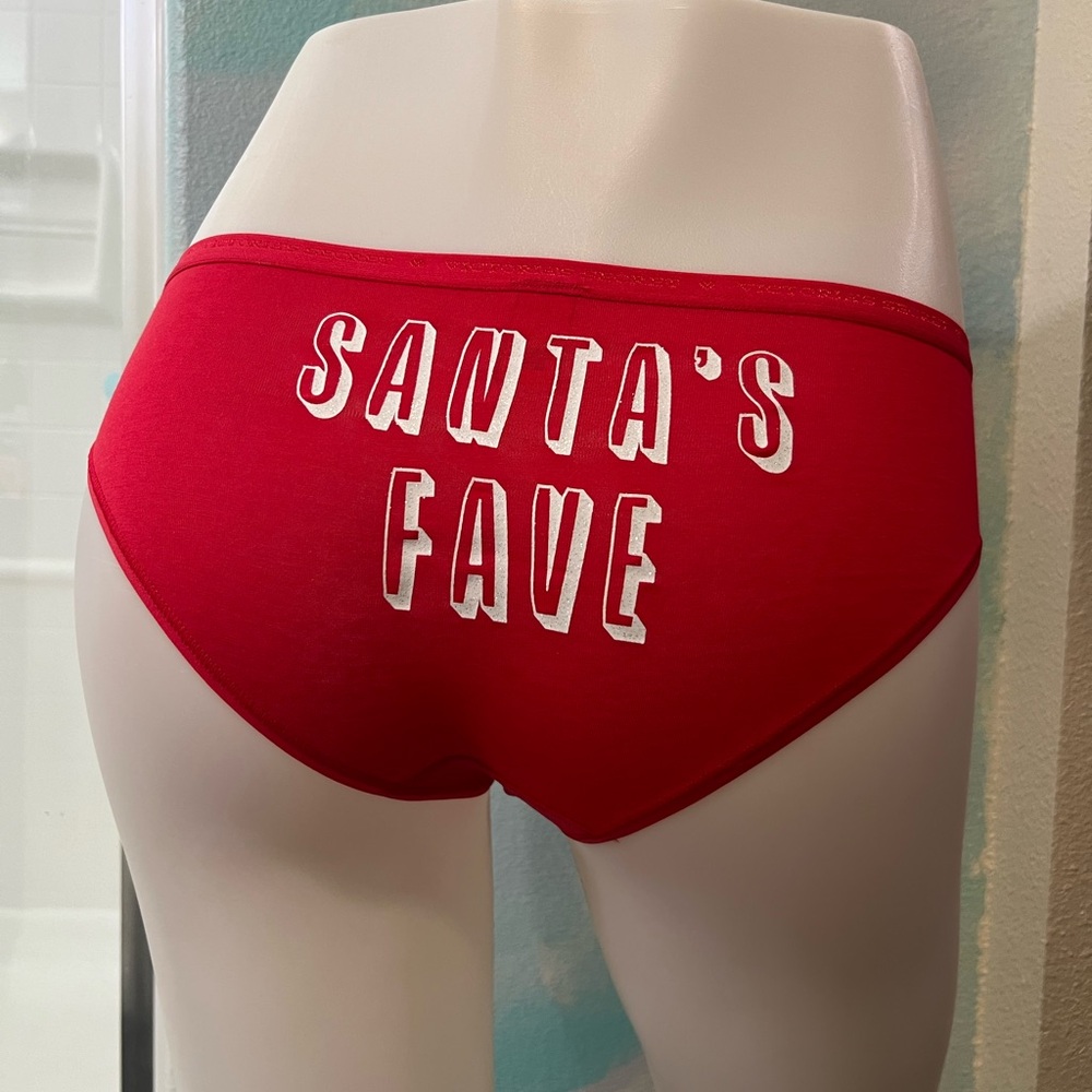 NWT Victorias Secret “Santa’s Fav” Red Hiphugger Panties